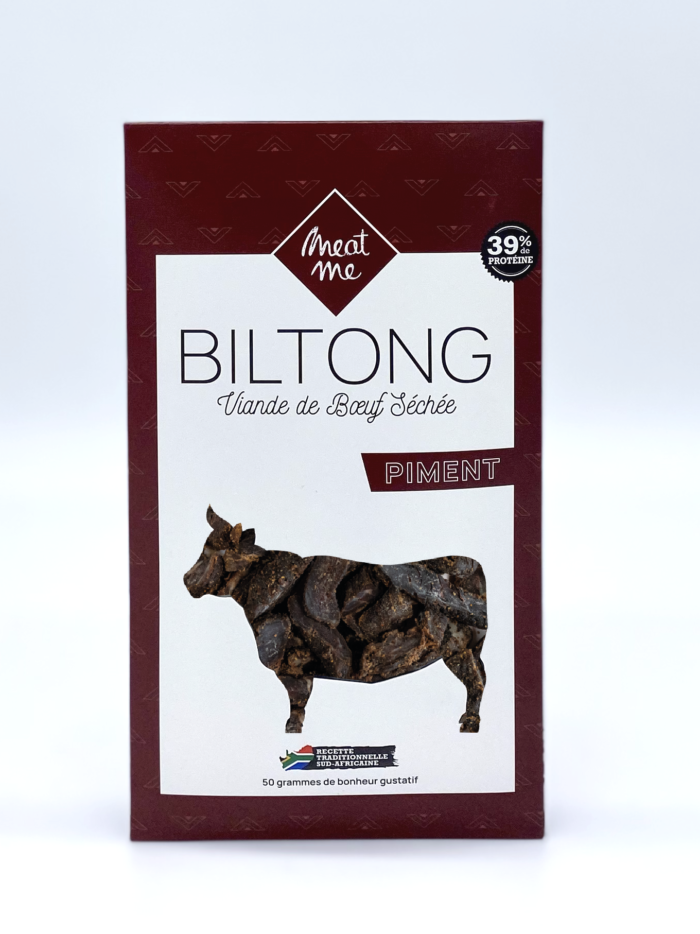 Viande de boeuf séchée et marinée au piment . Le Biltong est une tradition culinaire originaire d'Afrique du sud.